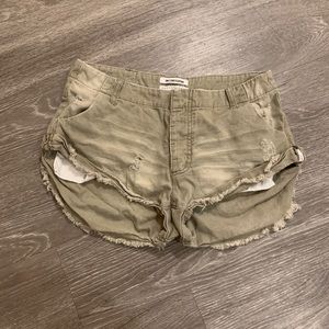 One teaspoon shorts